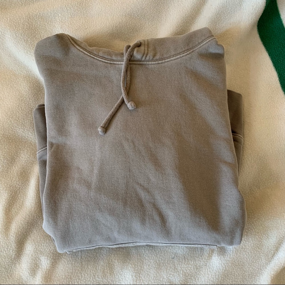 Oversized Aritzia TNA Hoodie - Size 2 in Grey